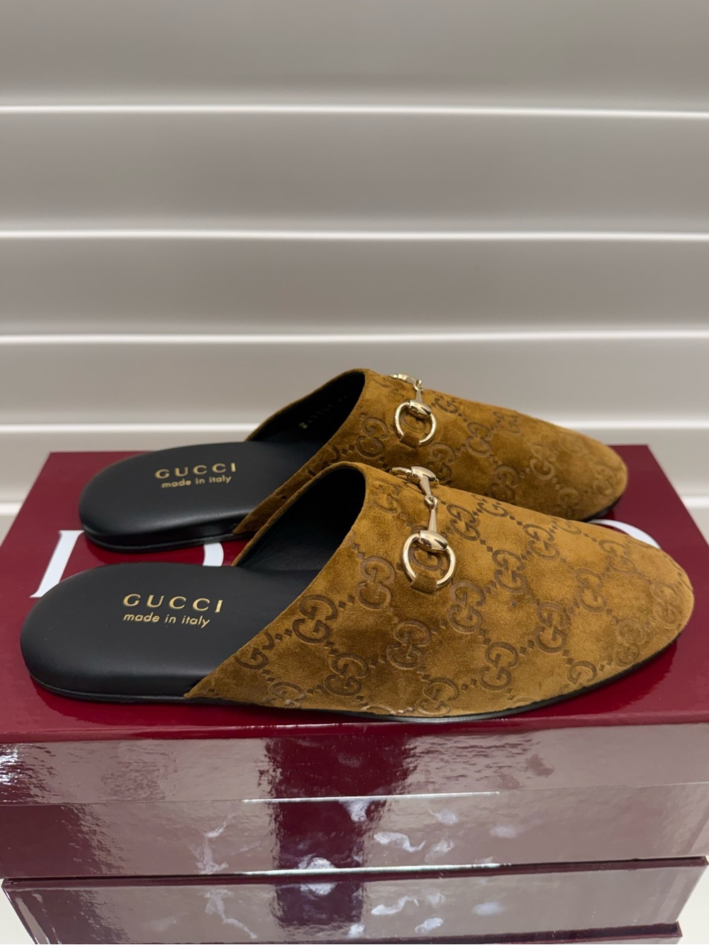 Gucci Women's Horsebit Mules Tan Suede size 37